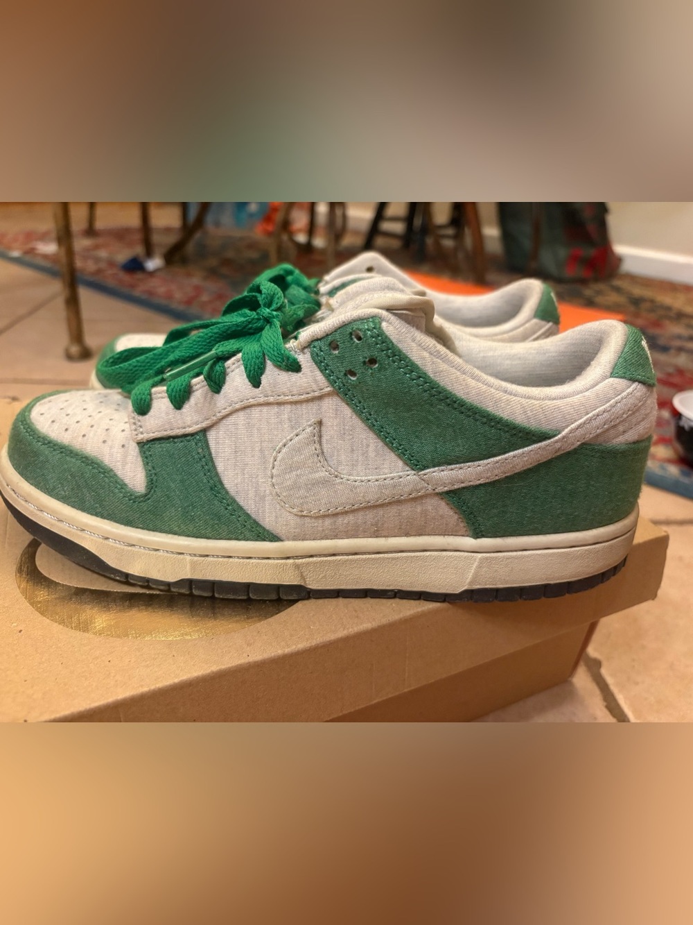 Nike Womens size 8.5' Green and Cream Low-Top Sneakers
